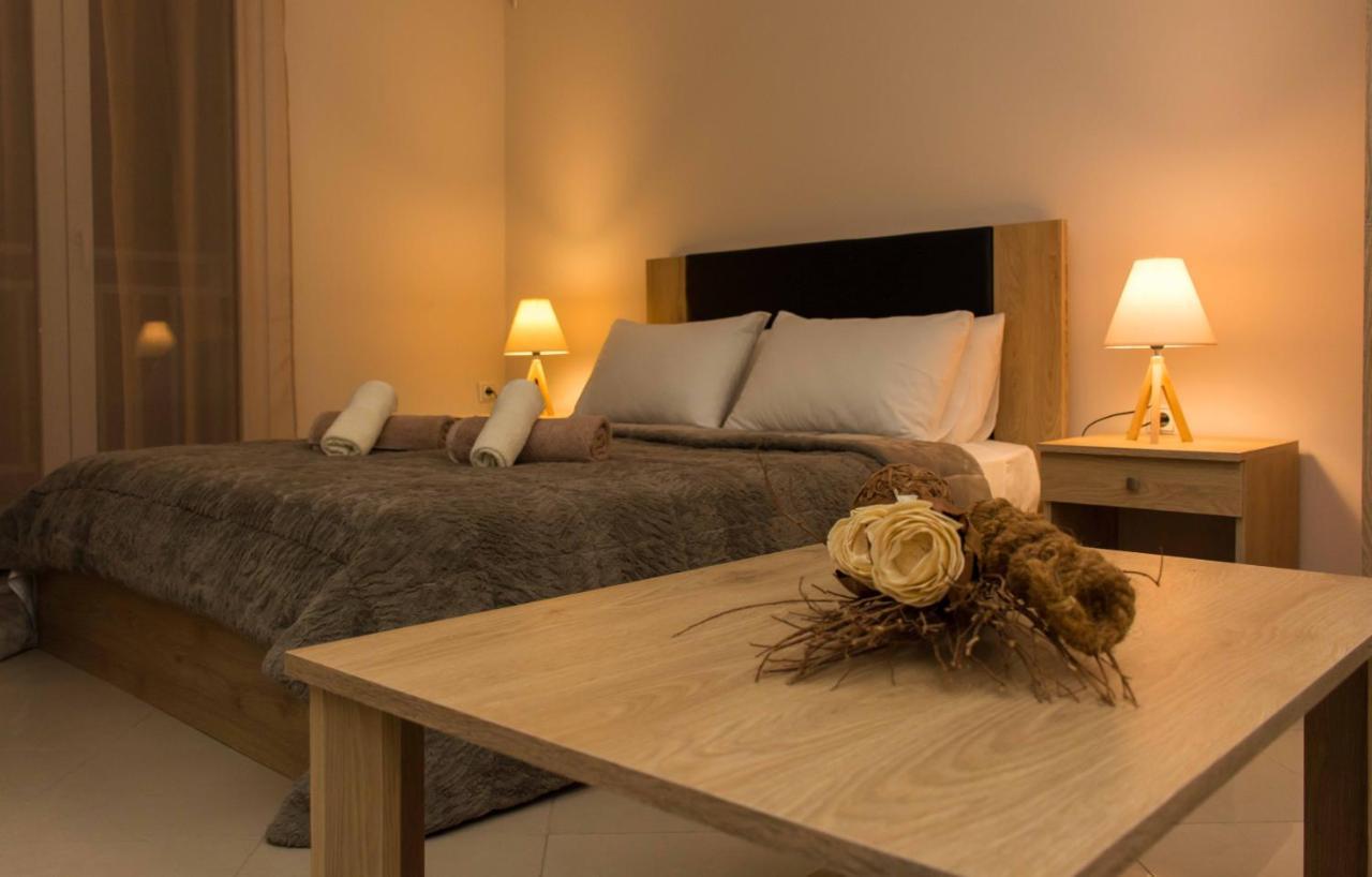 Central Luxury Studio Corinth Eksteriør billede