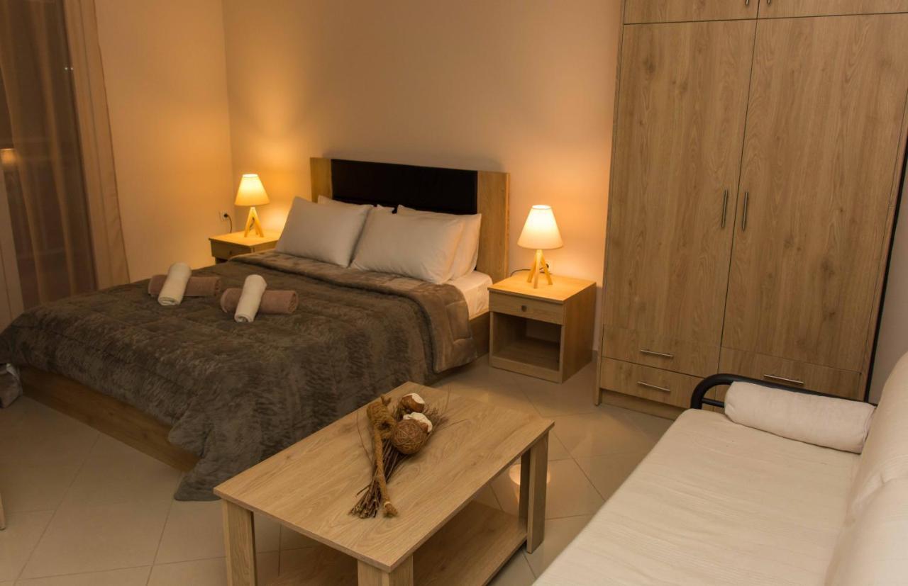 Central Luxury Studio Corinth Eksteriør billede